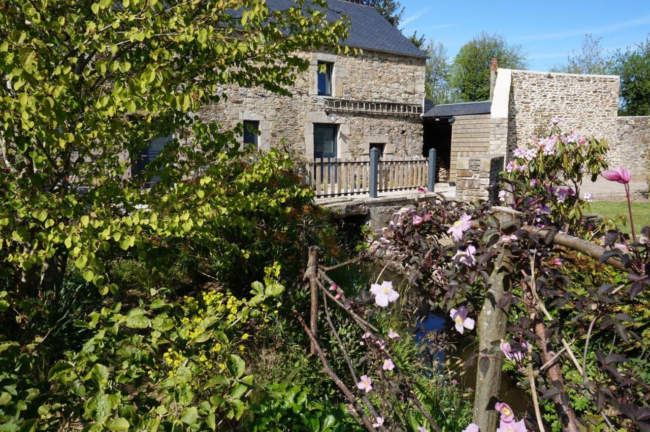 Bed and Breakfast Au Fil De L'Eau Le Vast Exterior foto